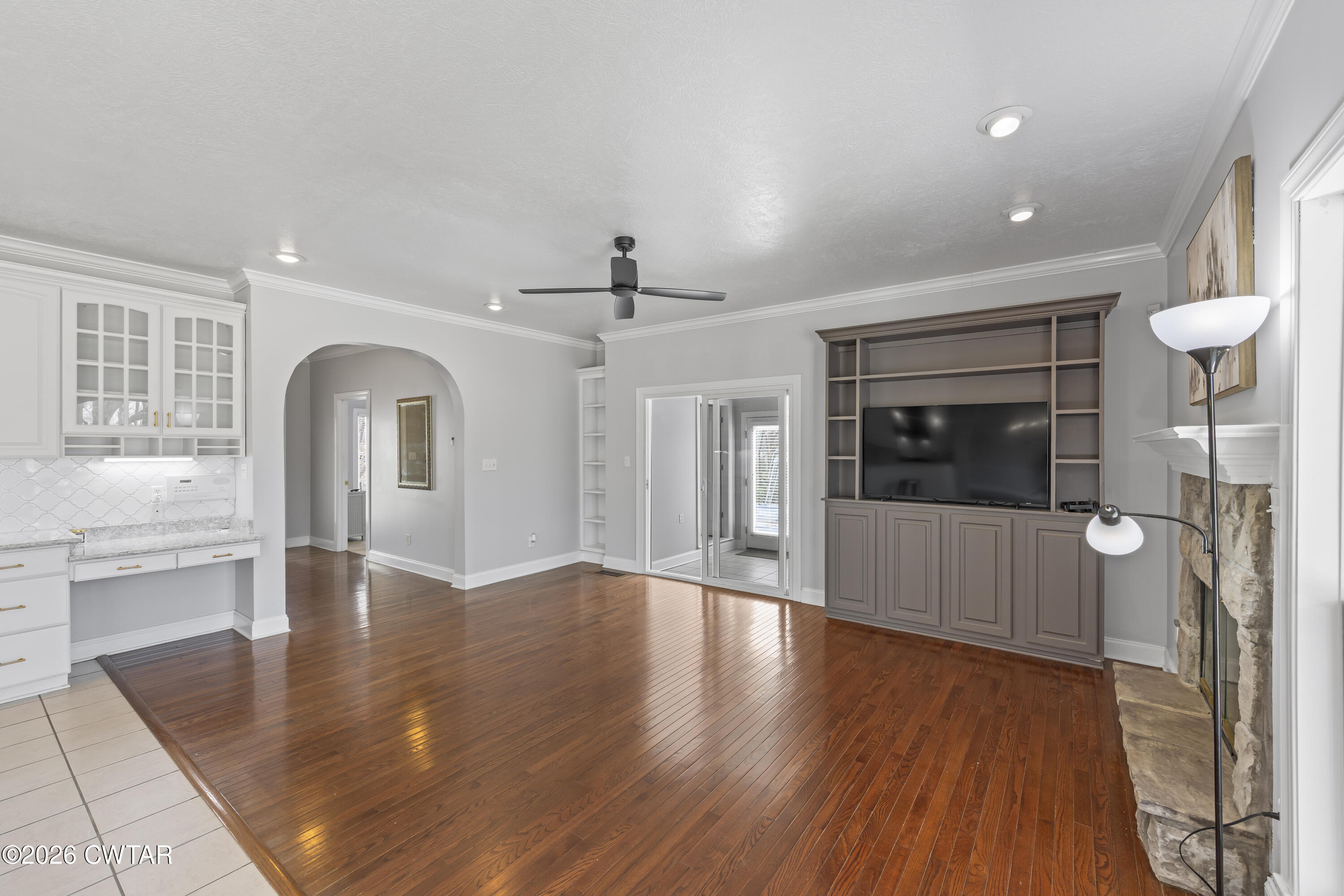433 Sanders Bluff Road Three Way, TN 38343 - Photo 7 of 41 Living Room