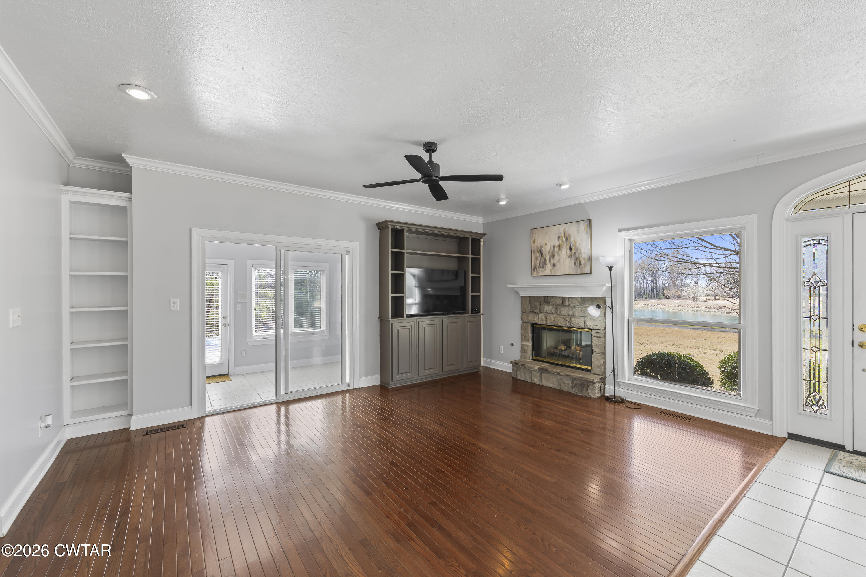 433 Sanders Bluff Road Three Way, TN 38343 - Photo 9 of 41 Living Room