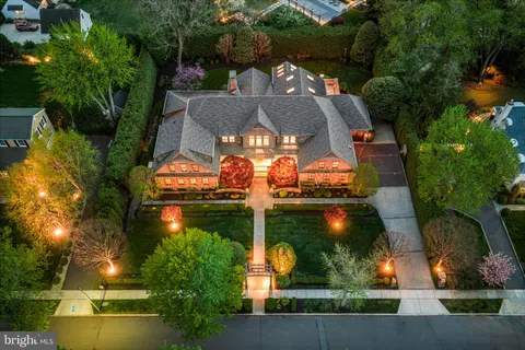 $2,300,000 | 728 Mill Street, Moorestown, NJ 08057