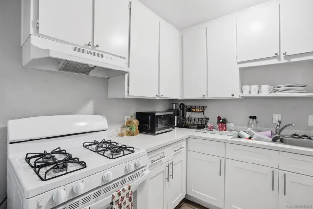 $1,776,000 | 829 Grand Avenue, Spring Valley, CA 91977