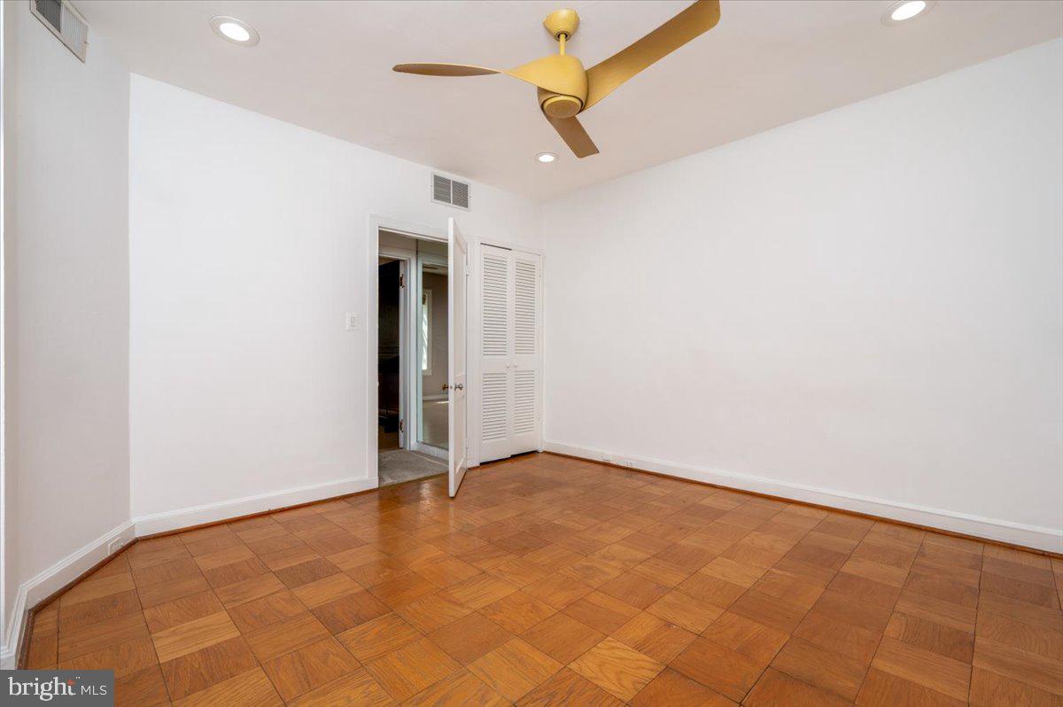 1450 Riverside Avenue Baltimore, MD 21230 - Photo 19 of 38 Primary bedroom