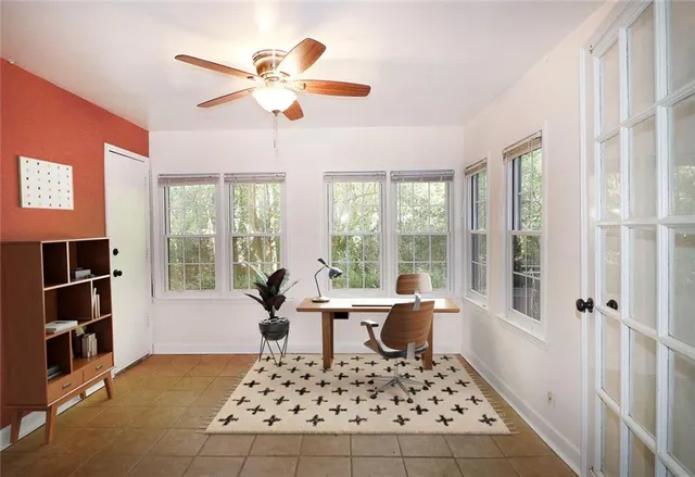 $159,900 | 77 De Arc Place Northwest, Atlanta, GA 30327