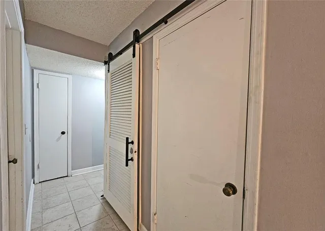 $159,900 | 77 De Arc Place Northwest, Atlanta, GA 30327