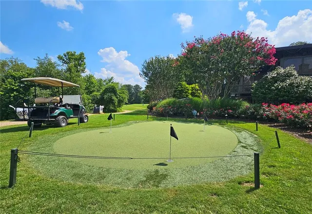 $159,900 | 77 De Arc Place Northwest, Atlanta, GA 30327