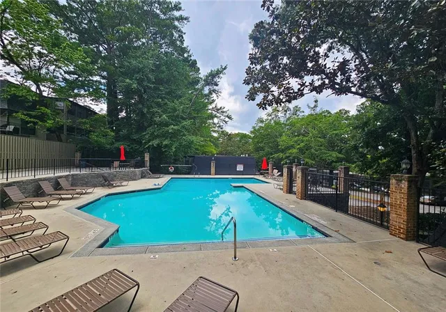 $159,900 | 77 De Arc Place Northwest, Atlanta, GA 30327