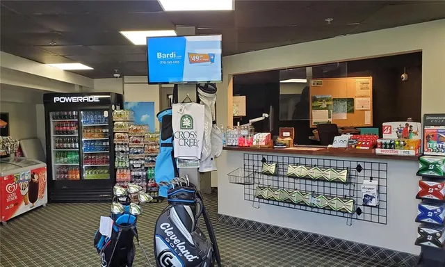 $159,900 | 77 De Arc Place Northwest, Atlanta, GA 30327