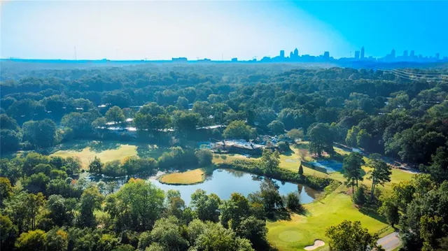 $159,900 | 77 De Arc Place Northwest, Atlanta, GA 30327