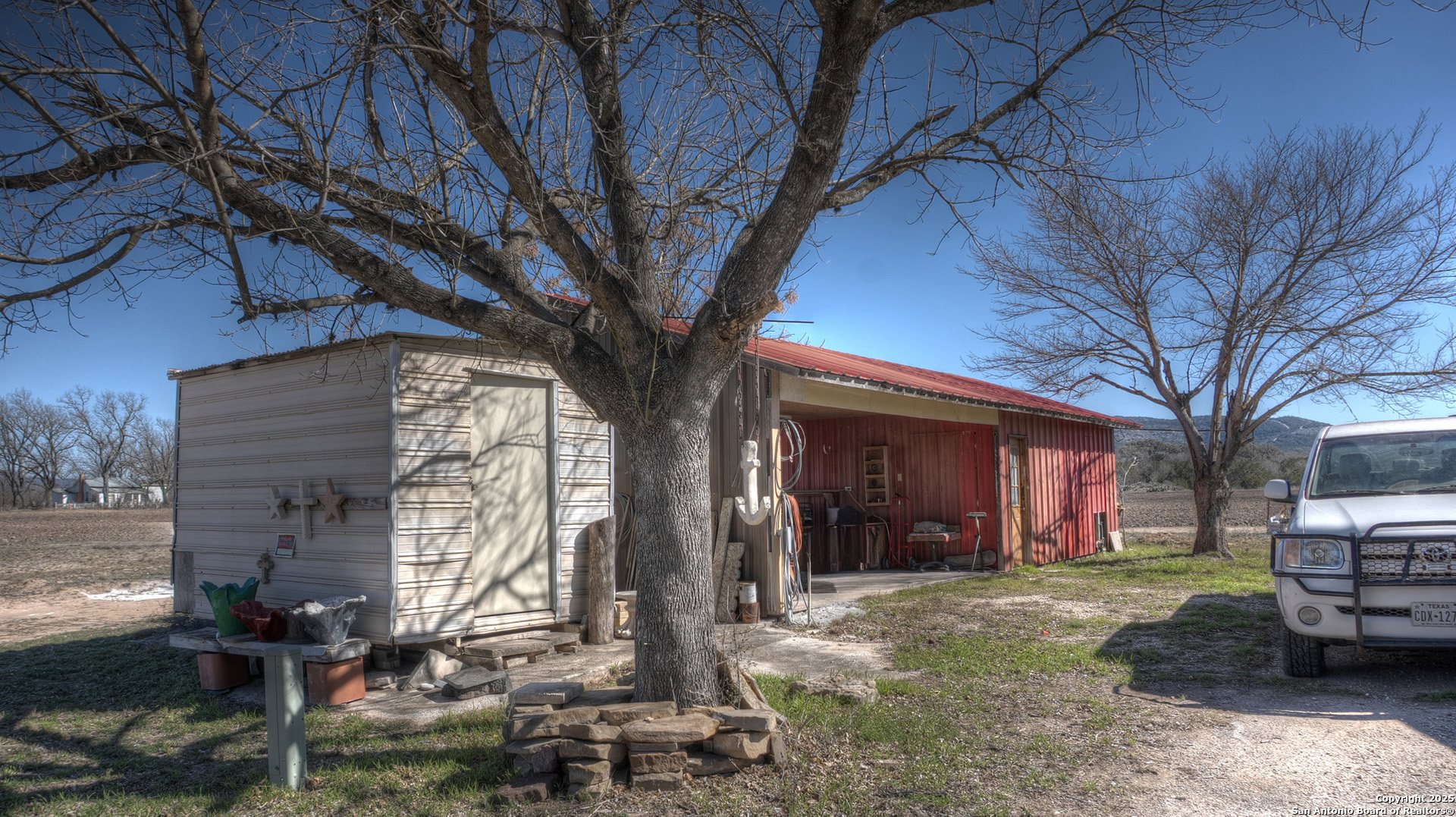 6613 Fm 1120 Rio Frio, TX 78879 - Photo 17 of 51