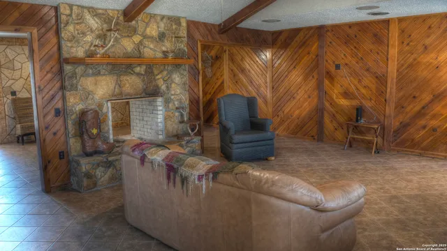 $630,000 | 6613 Fm 1120, Rio Frio, TX 78879