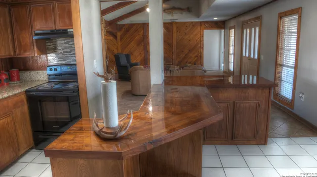 $630,000 | 6613 Fm 1120, Rio Frio, TX 78879