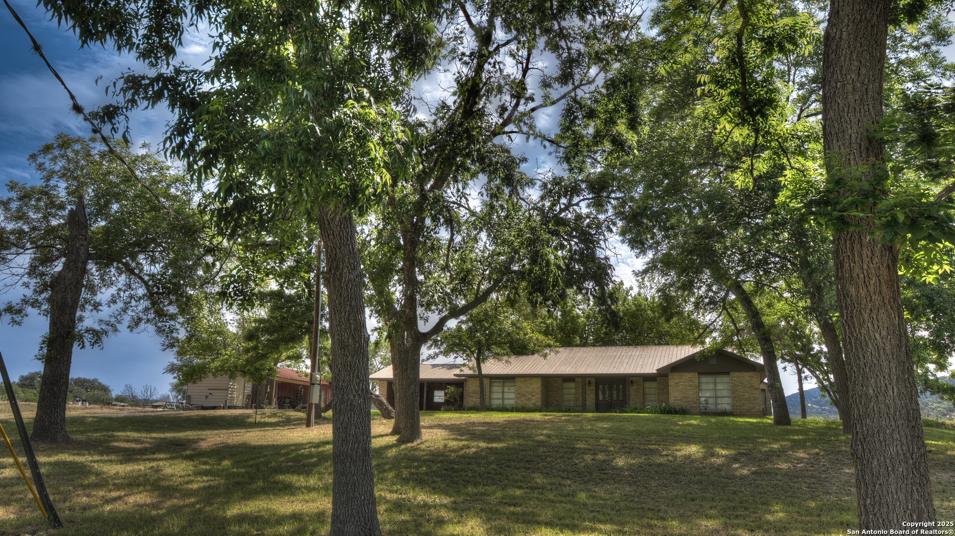 6613 Fm 1120 Rio Frio, TX 78879 - Photo 5 of 51