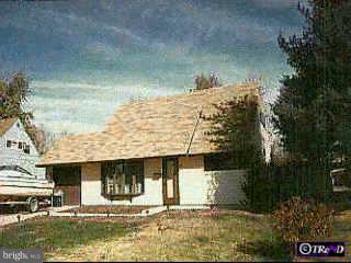 18 Mintleaf Road Levittown, PA 19056 - Photo 1 of 1 Gallery Image 1