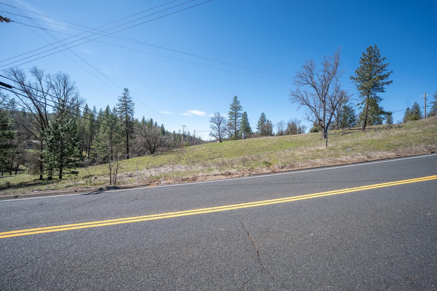 5252 Railroad Flat Road Mountain Ranch, CA 95246 - Photo 10 of 10 a view of a tennis court