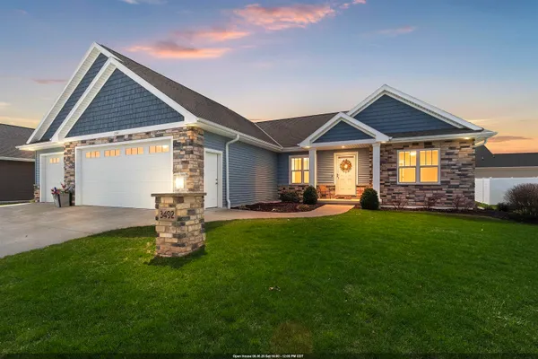 $539,900 | 3492 Peppergrass Drive, Green Bay, WI 54311