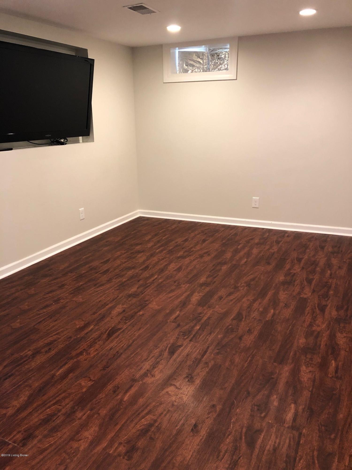 8807 Terry Road Louisville, KY 40258 - Photo 23 of 29 13