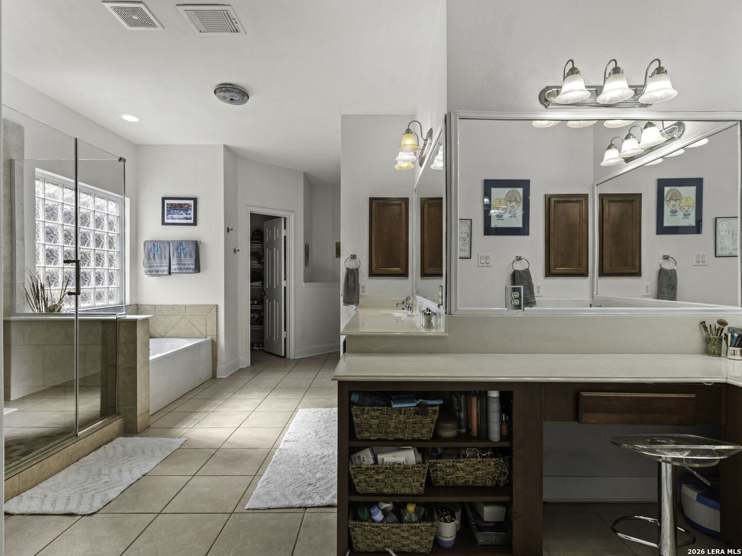 16107 La Madera Rio Helotes, TX 78023 - Photo 21 of 39 a large kitchen with stainless steel appliances a sink and cabinets