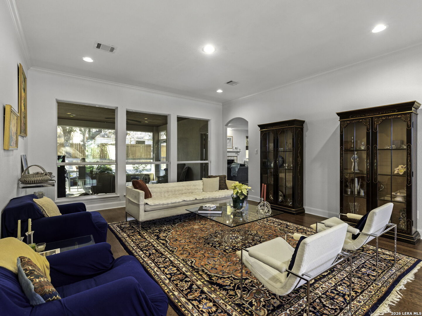 16107 La Madera Rio Helotes, TX 78023 - Photo 5 of 39 a living room with furniture rug and window