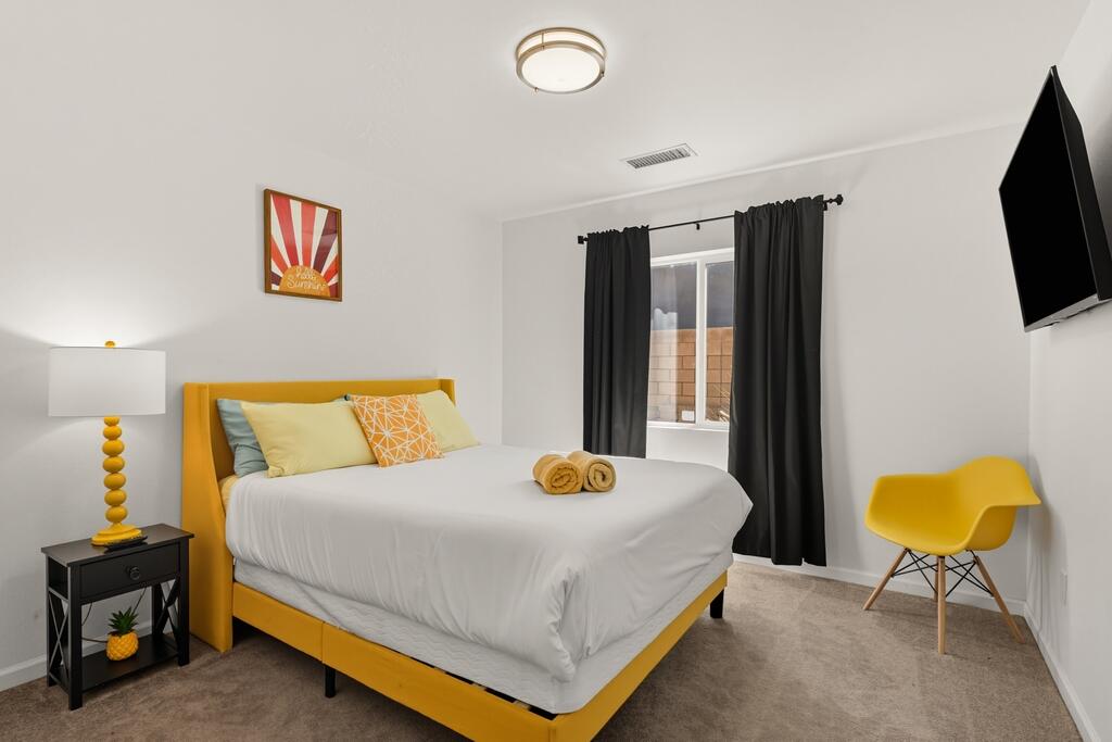 66560 Ocotillo Road Desert Hot Springs, CA 92240 - Photo 15 of 26 20