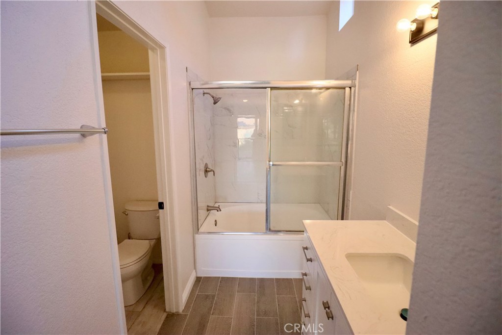 716 Periwinkle Lane Perris, CA 92571 - Photo 14 of 26