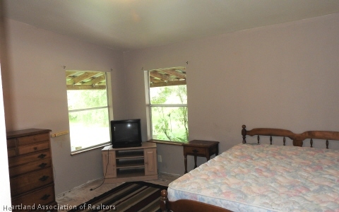 2191 Gilliard Farm Road Wauchula, FL 33873 - Photo 5 of 17