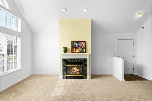 $275,000 | 9475 Lakeside Drive, Ypsilanti, MI 48197