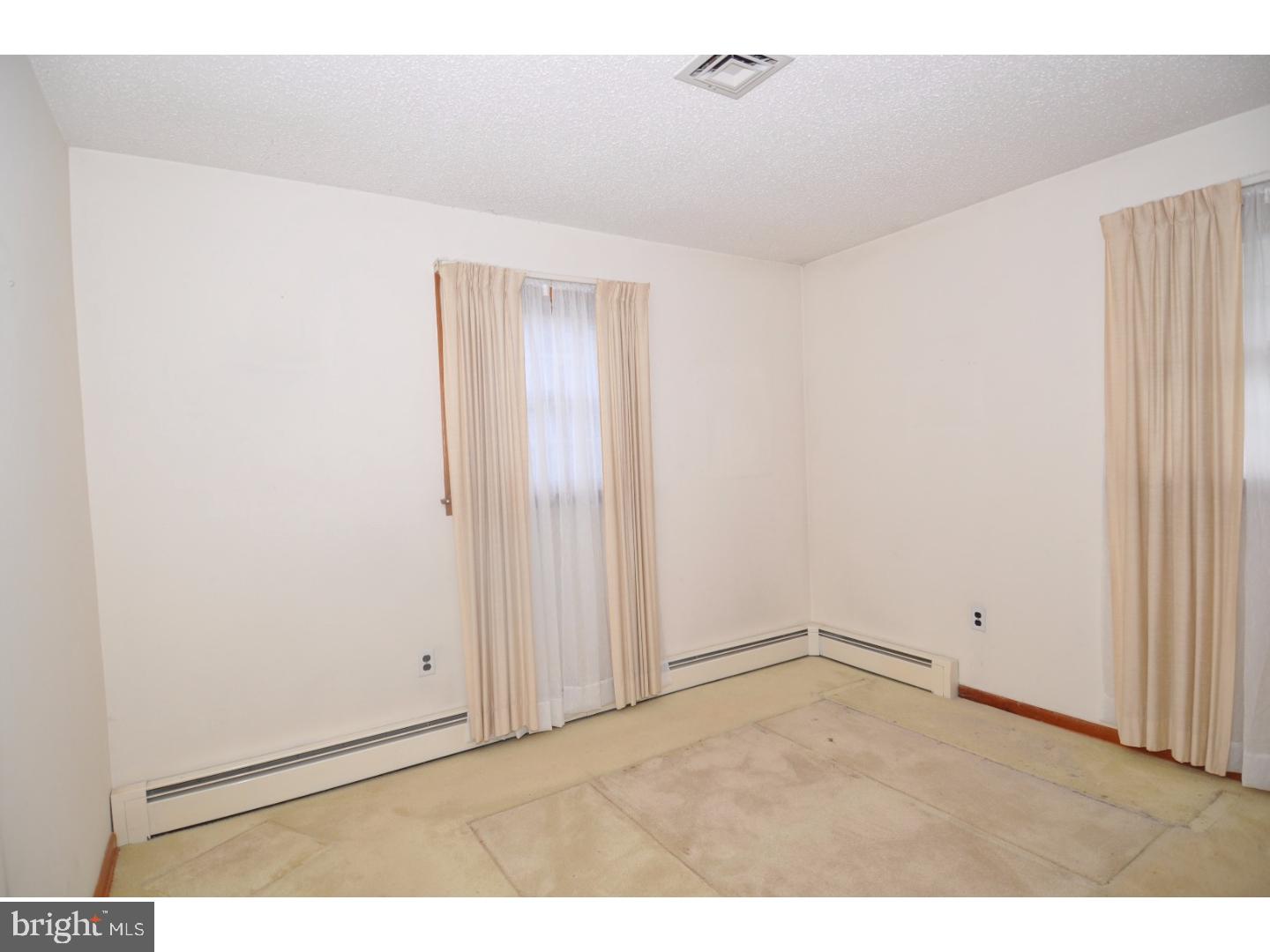 472 Station Road Roebling, NJ 08554 - Photo 12 of 25