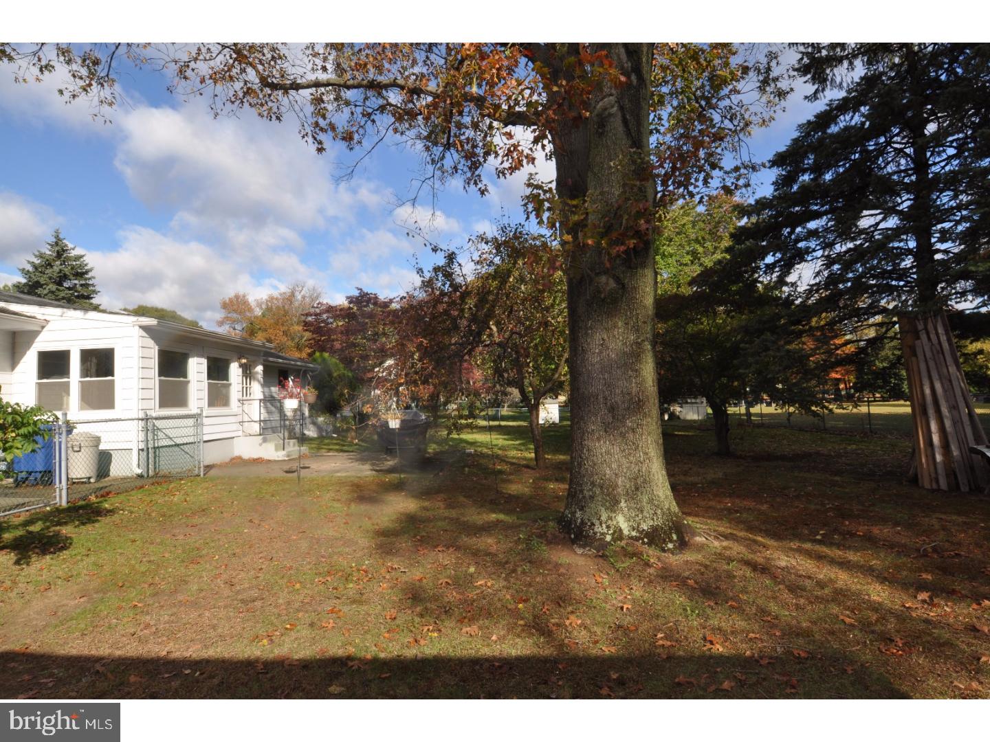 472 Station Road Roebling, NJ 08554 - Photo 23 of 25 a view of a yard with a house