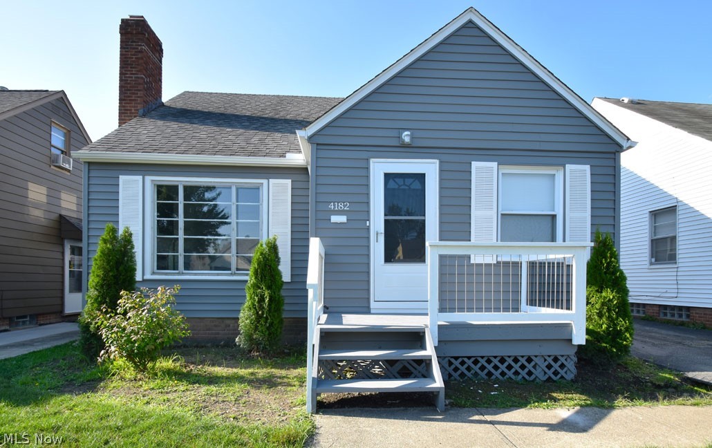 4182 Verona Road Cleveland, OH 44121 - Photo 3 of 31