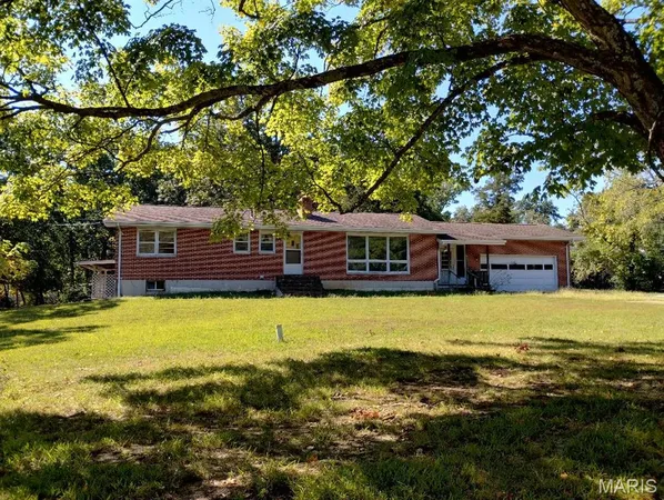 $250,000 | 403 Fort Wyman Road, Rolla, MO 65401