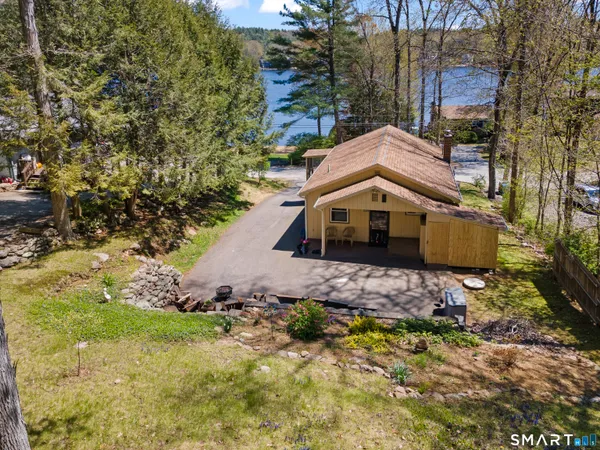 a house view with a yard
