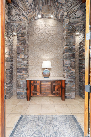 2464 East Granite Way St. George, UT 84790 - Photo 20 of 106 View of front entry