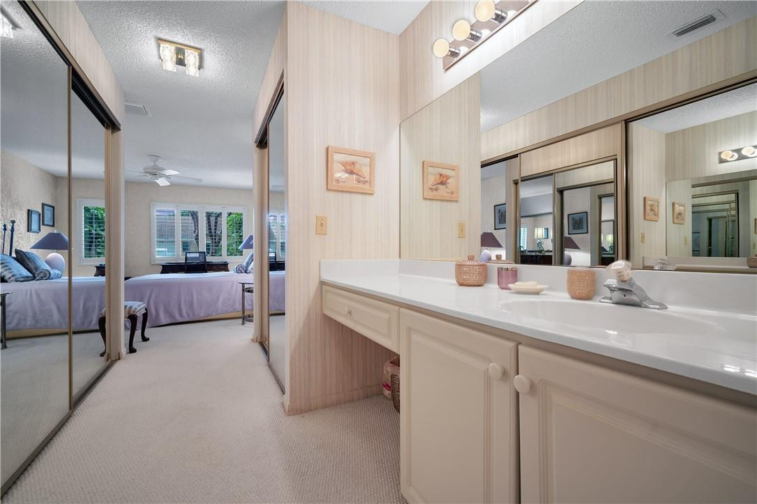 8146 Springtree Road, Unit B Boca Raton, FL 33496 - Photo 19 of 25 Photo 19