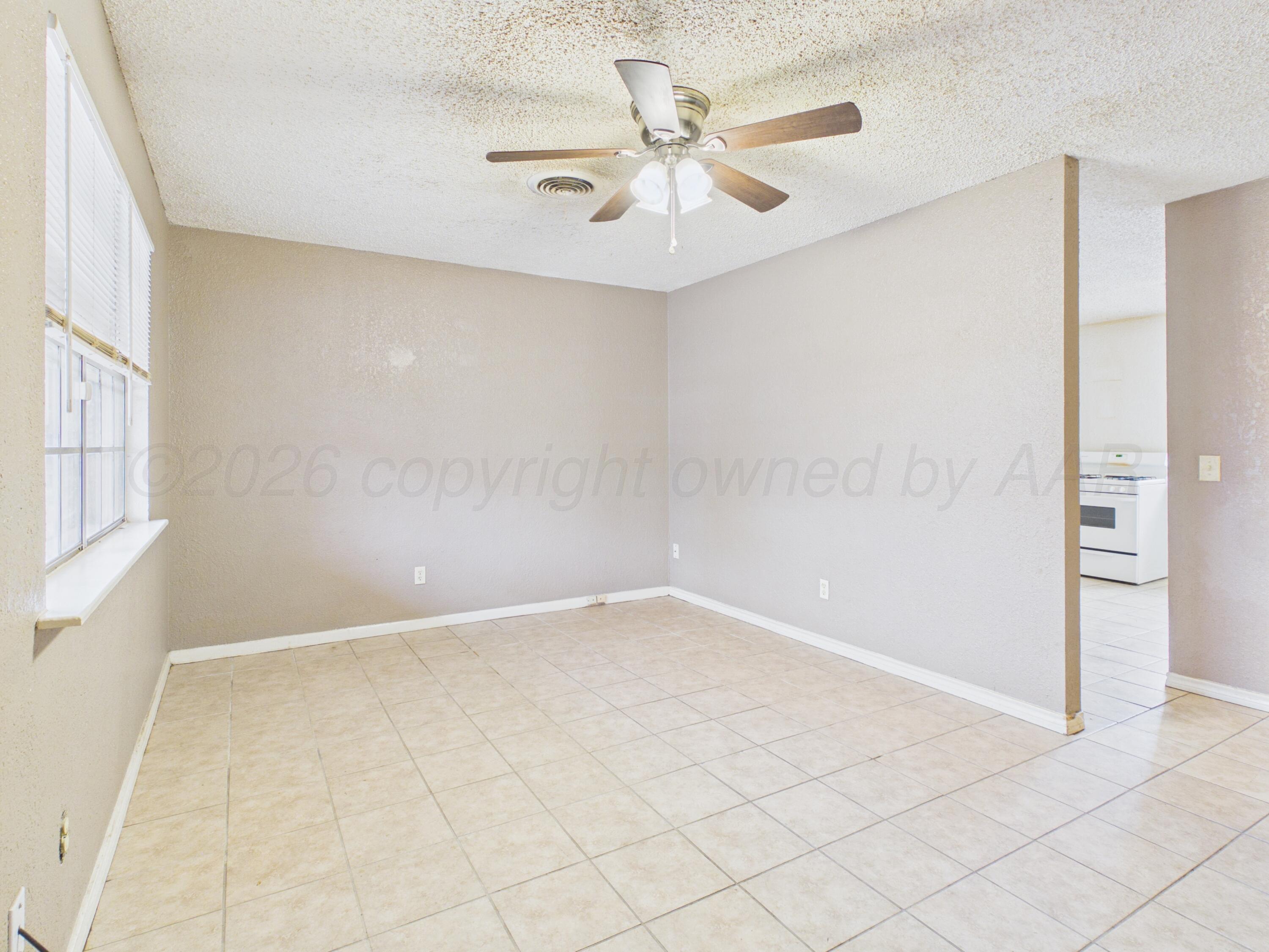 5315 Allen Street Amarillo, TX 79110 - Photo 7 of 22 CAM06442G6-PR0058-STILL008