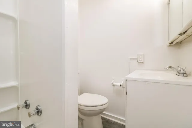 $1,250 | 2503 Hobson Street, Philadelphia, PA 19142