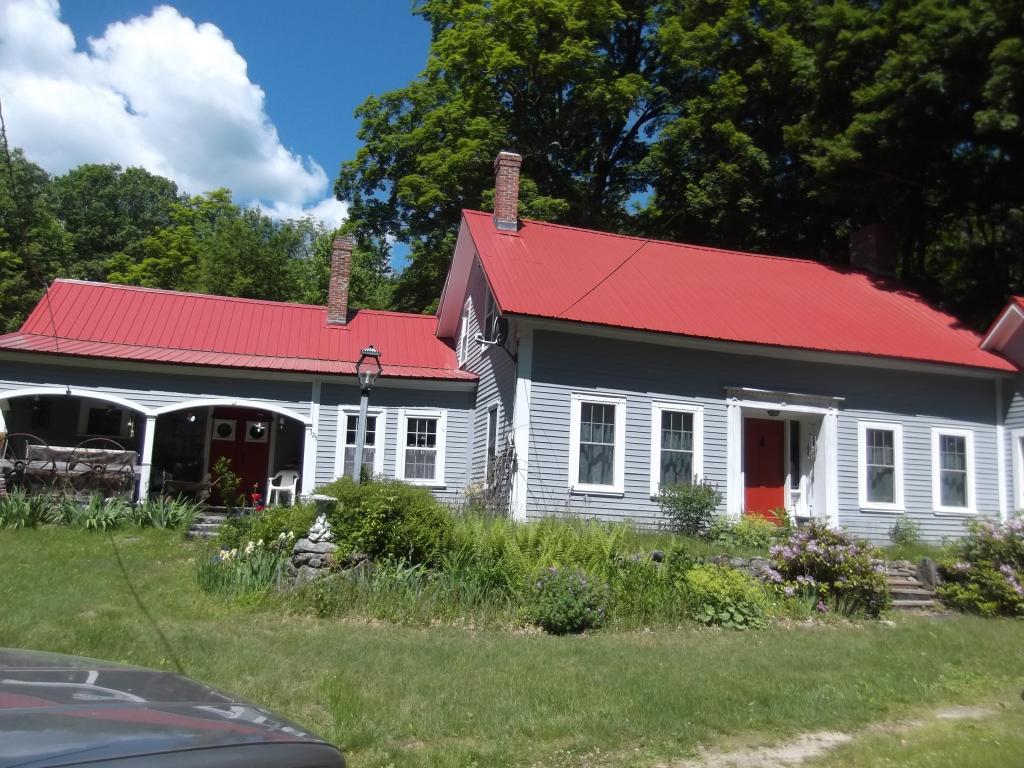 325 Ayers Pond Road Washington, NH 03280 - Photo 1 of 27