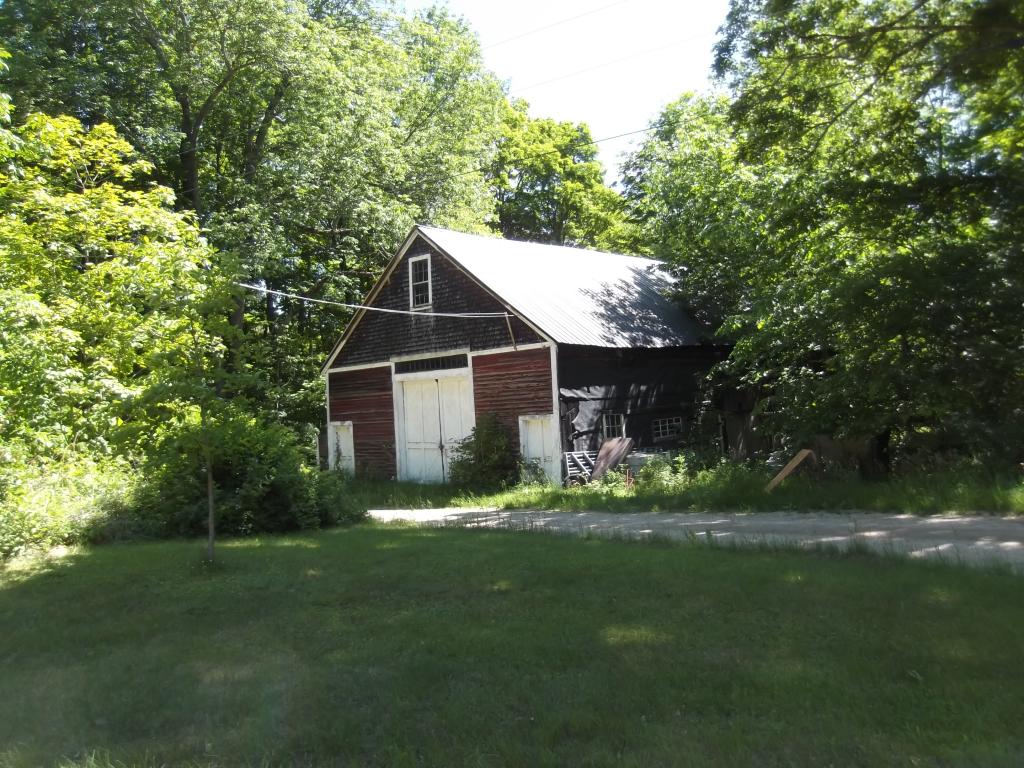325 Ayers Pond Road Washington, NH 03280 - Photo 4 of 27