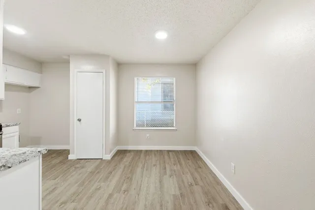 $1,550 | 2204 Donahue Lane, Austin, TX 78744