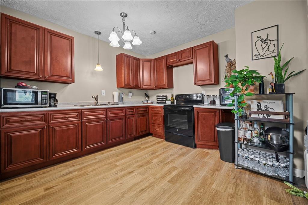 840 7th Avenue Coraopolis, PA 15108 - Photo 18 of 36