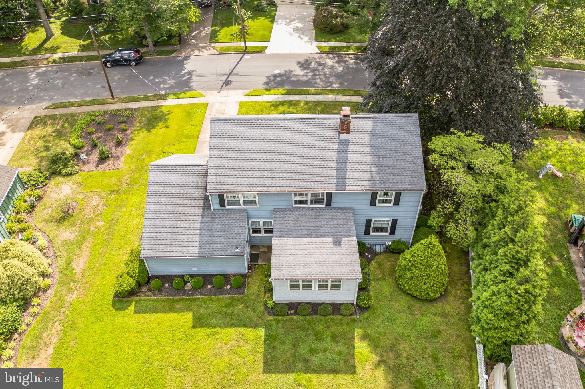 121 Rockingham Road Cherry Hill, NJ 08034 - Photo 30 of 33 an aerial view of a house with swimming pool