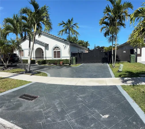 $3,300 | 709 Southeast 13th Terrace, Unit 709, Homestead, FL 33033
