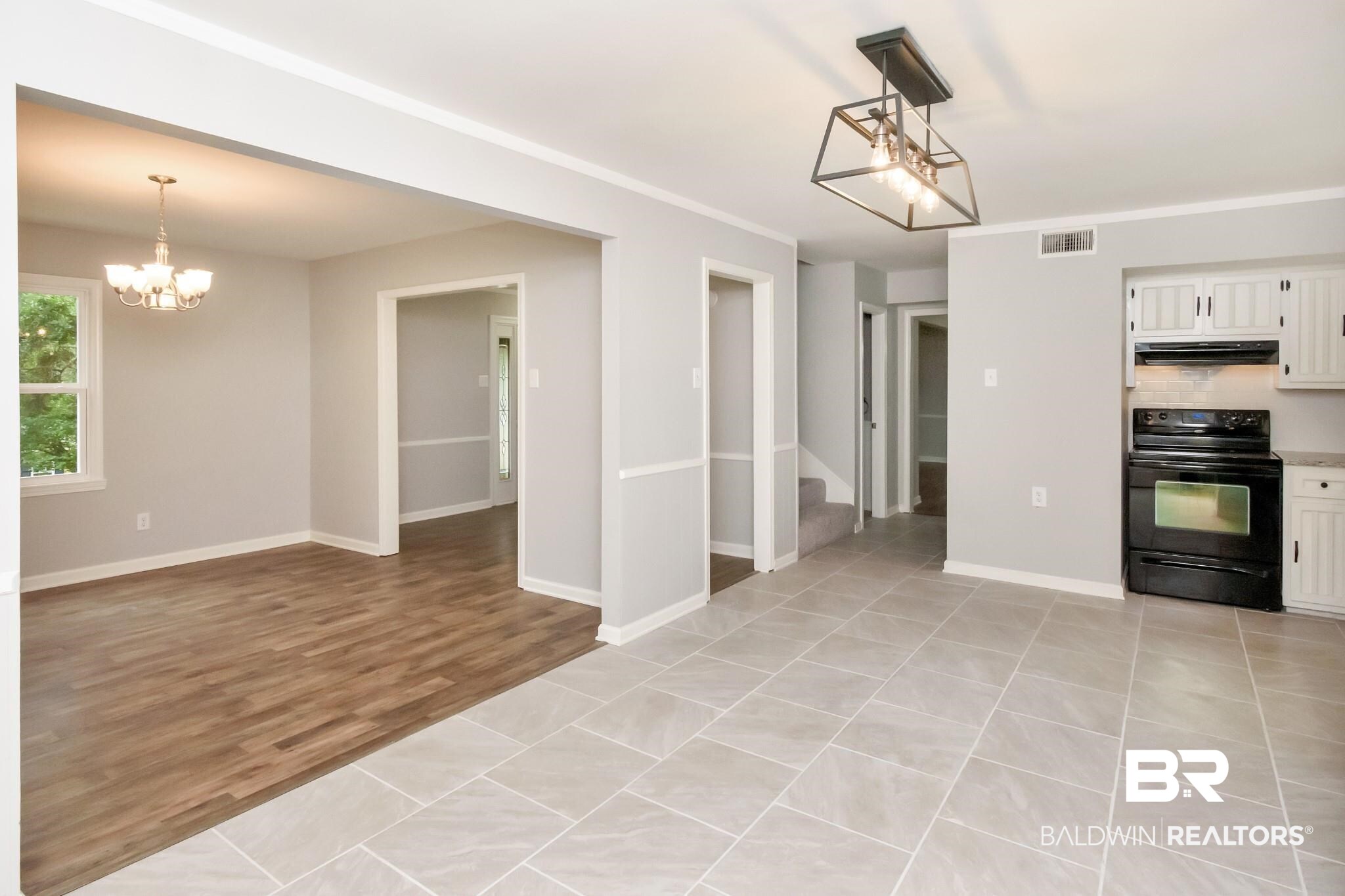 2301 Highpoint Drive East Mobile, AL 36693 - Photo 13 of 37