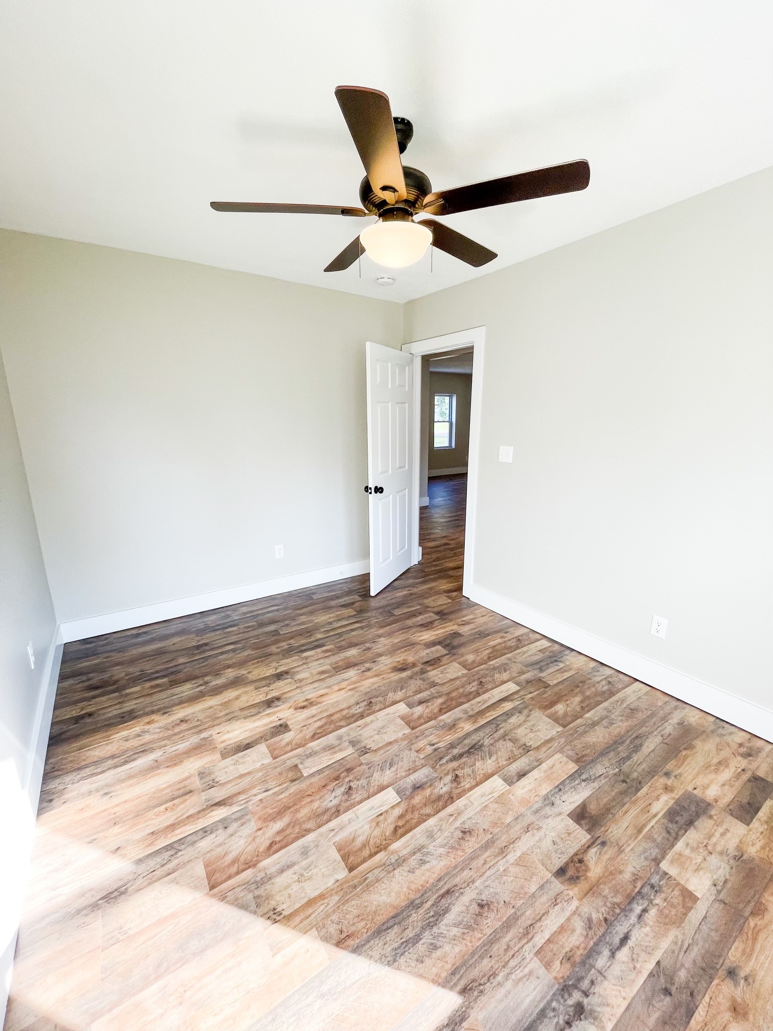 413 East Main Street Waverly, TN 37185 - Photo 26 of 48