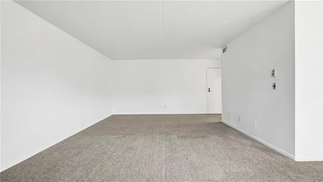 $95,000 | 1115 Forest Green Drive, Coraopolis, PA 15108