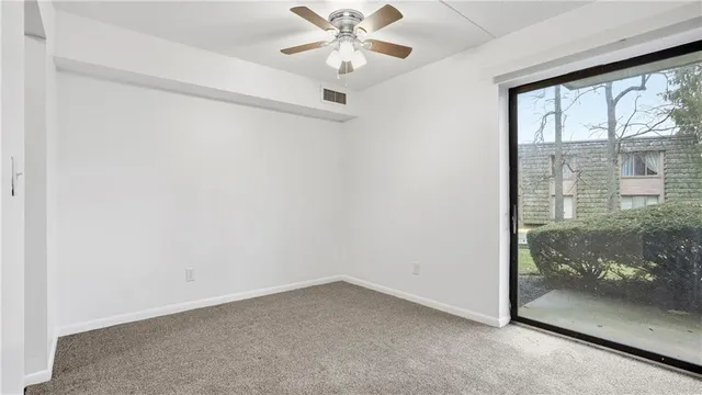 $95,000 | 1115 Forest Green Drive, Coraopolis, PA 15108