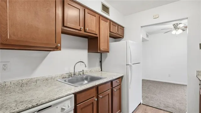 $95,000 | 1115 Forest Green Drive, Coraopolis, PA 15108