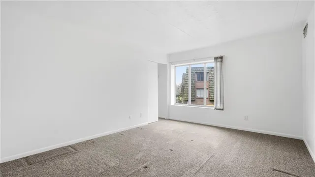 $95,000 | 1115 Forest Green Drive, Coraopolis, PA 15108