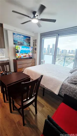 $2,900 | 1500 Rycroft Street, Unit 2208R, Honolulu, HI 96814