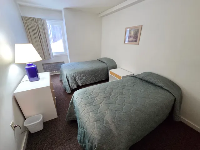 $1,200 | 6 Ropewalk E Drive, Unit E1F, Ashland, NH 03217