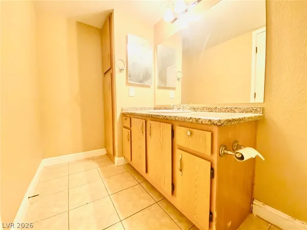 $1,450 | 5055 West Hacienda Avenue, Unit 2139, Las Vegas, NV 89118