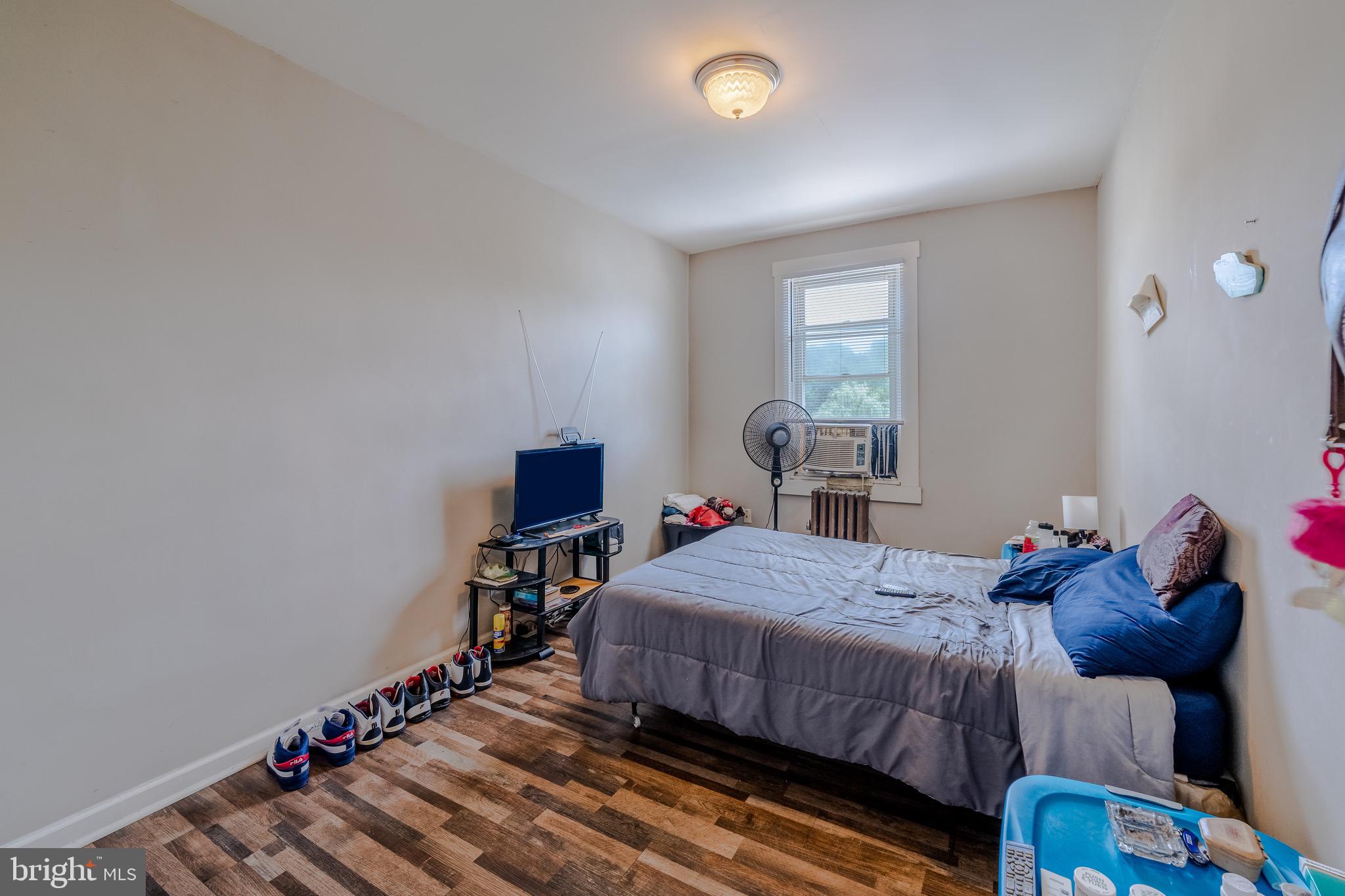 6915 Harford Road Baltimore, MD 21234 - Photo 14 of 19 Upper Level Unit #3